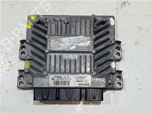 Used Electronic module RENAULT MEGANE II Saloon (LM0/1_) 1.5 dCi (LM1E) (106 hp) 23923499