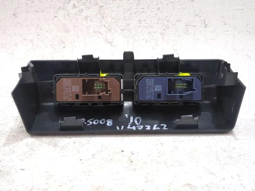 Switch PEUGEOT 5008 (0U_, 0E_) 1.6 HDi | BP28725935I30 