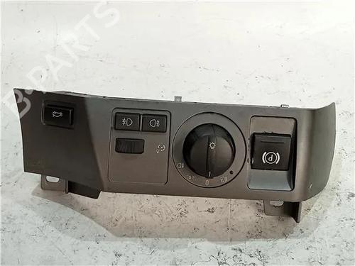 Spak kontakt BMW 7 (E65, E66, E67) 745 i, Li (333 hp) 23911091