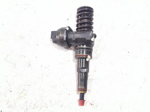 Injector VW POLO IV (9N_, 9A_) 1.4 TDI | BP28530827M100