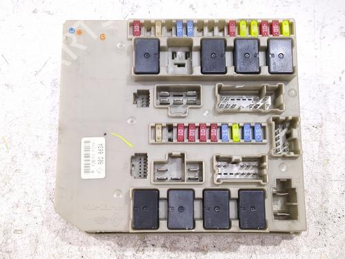 Used Fuse box RENAULT CLIO III (BR0/1, CR0/1) 1.5 dCi (75 hp) 33161678