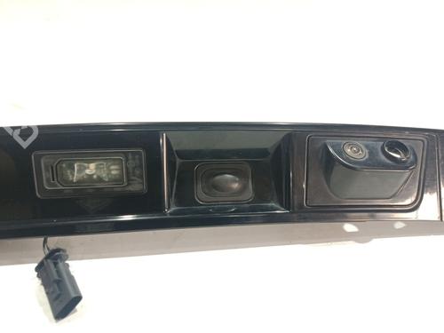 Tailgate handle LAND ROVER DISCOVERY V (L462) 2.0 Sd4 4x4 | BP38796830C132 - Image 4
