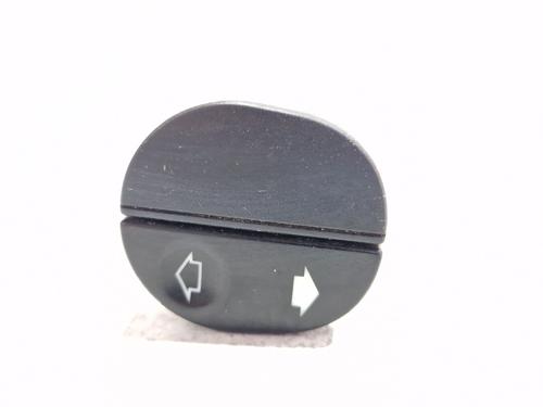 Used Right front window switch FORD FIESTA V (JH_, JD_) 1.4 TDCi (68 hp) 29935542