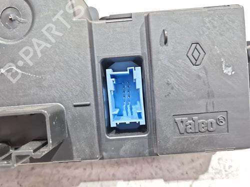 Climate control RENAULT MEGANE II Estate (KM0/1_) 1.9 dCi (KMRG, KM1G, KM0G, KM2C) | BP29519044I5