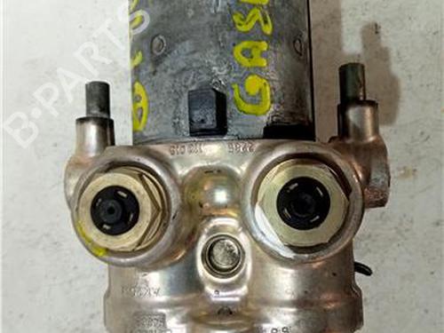 Used ABS pump MERCEDES-BENZ E-CLASS (W210) E 220 D (210.004) (95 hp) 23930392