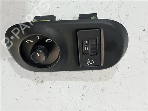 Spak kontakt CITROËN C4 CACTUS 1.6 BlueHDi 100 | BP23918657I30