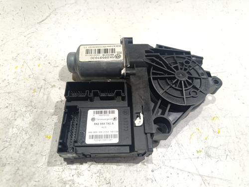 Used Right front window motor Right front window motor VW GOLF VI (5K1) 2.0 R 4motion (270 hp) 39980993 39980993