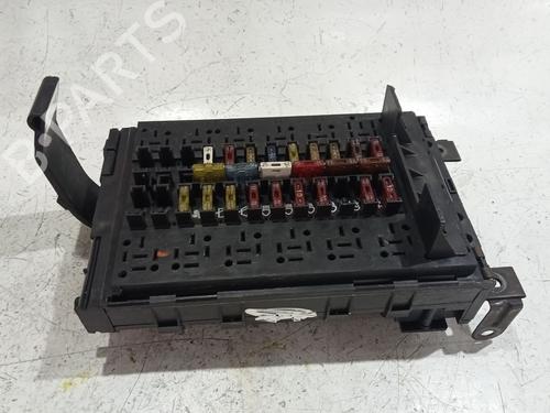 Used Fuse box Fuse box 36990243 36990243