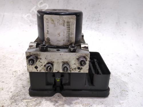 Used ABS pump ABS pump VW TRANSPORTER T5 Van (7HA, 7HH, 7EA, 7EH) 2.5 TDI (130 hp) 33302782 33302782
