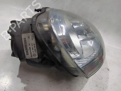 Right headlight VW GOLF V (1K1) 2.0 TDI | BP31873306C29 