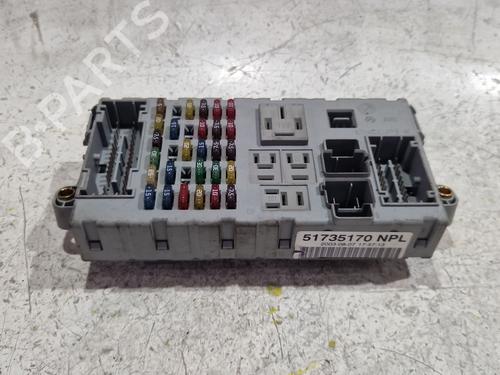 Used Fuse box Fuse box FIAT PUNTO Hatchback Van (188_) 1.9 D 60 (60 hp) 34274886 34274886