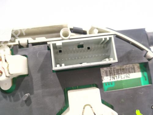 Instrument cluster RENAULT LAGUNA II Grandtour (KG0/1_) 1.9 dCi (KG0G) | BP31802722C47