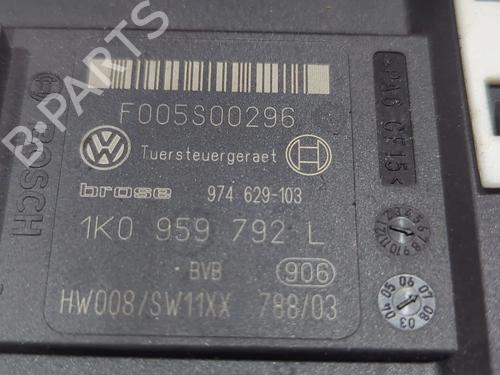 Right front window motor VW PASSAT B6 (3C2) 2.0 TDI | BP27867181E20