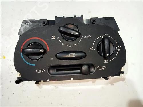 AC-Styringsenhed/Manøvreenhed PEUGEOT 206 Hatchback (2A/C) 1.4 HDi eco 70 (68 hp) 23931080
