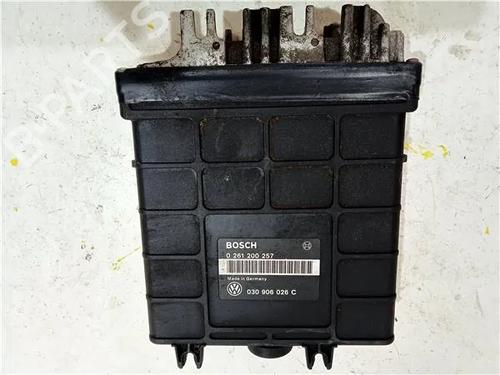 Used Electronic module VW GOLF III (1H1) 1.6 (75 hp) 23930695