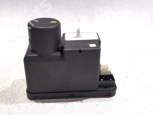 Used Central lock pump AUDI 80 B4 Avant (8C5) 2.0 (90 hp) 31169012