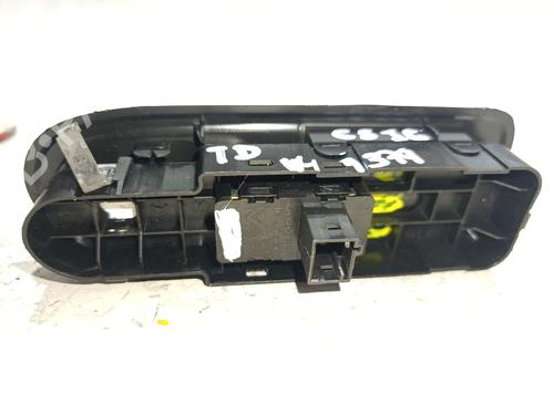 Right front window switch CITROËN C5 III (RD_) 2.0 HDi 150 / BlueHDi 150 (RDRHEA, RDRHE8, RDAHRM,... | BP40072358I26 - Image 2