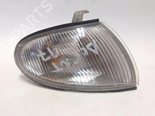 Blinklys foran høyre HYUNDAI ACCENT I (X-3) 1.5 i 12V (88 hp) 24873625