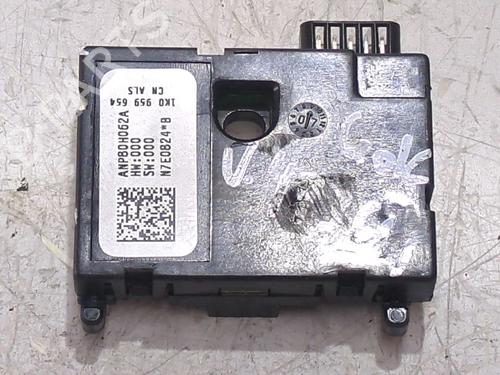 Module électronique VW GOLF V (1K1) 1.9 TDI | BP27806587M83 