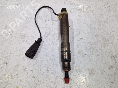 Used Injector VW GOLF IV (1J1) 1.9 TDI (110 hp) 30656342