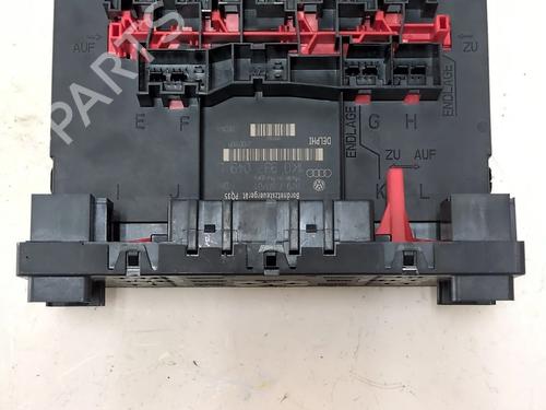 Used Electronic module VW GOLF V Variant (1K5) 1.9 TDI (105 hp) 25017806