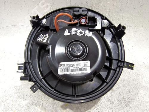 Used Heater blower motor SEAT LEON (KL1, KLG) 2.0 TDI (150 hp) 29052419