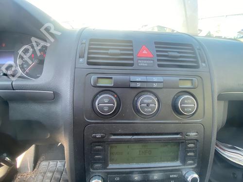 Dashboard VW TOURAN (1T1, 1T2) 1.9 TDI | BP37636557C46 - Image 55