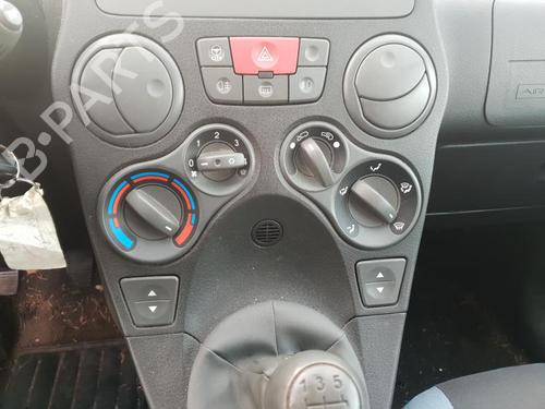 Selector da caixa FIAT PANDA (169_) 1.3 D Multijet (169.AXC1A) | BP23668233M90  - Image 9