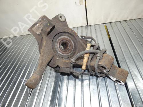 Used Right front steering knuckle Right front steering knuckle RENAULT SAFRANE I (B54_) 2.1 dT (B546) (88 hp) 23666064 23666064