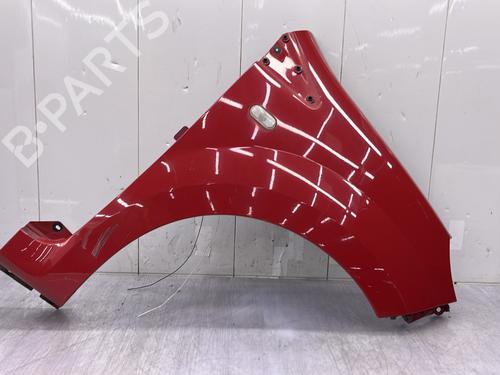 Guarda-lamas direito RENAULT TWINGO II (CN0_) 1.2 16V (CN04, CN0B) (75 hp) 30538415