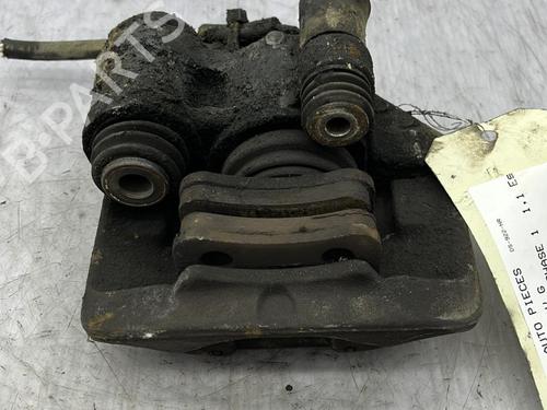 Used Left front brake caliper Left front brake caliper CITROËN AX (ZA-_) 11 (54 hp) 23703696 23703696