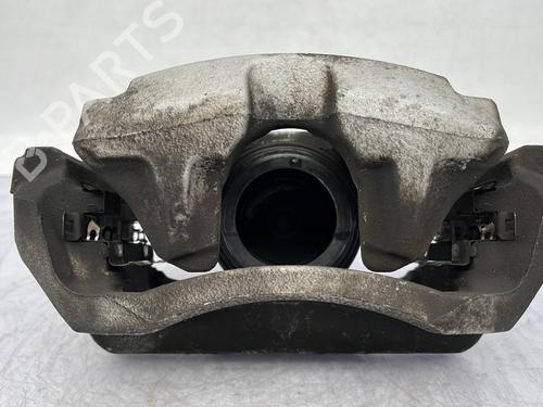 Used Right front brake caliper PEUGEOT 3008 II SUV (MC_, MR_, MJ_, M4_) 1.5 BlueHDi 130 (131 hp) 26121482