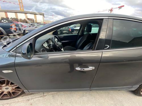 Used Left front door Left front door LANCIA DELTA III (844_) 1.6 D Multijet (844.AXP1A) (105 hp) 40271396 40271396