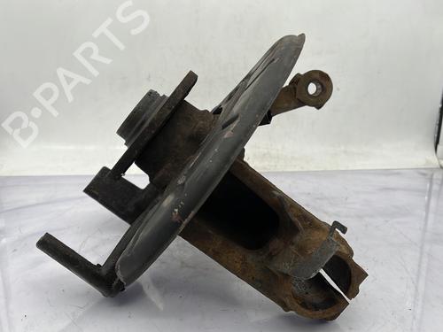 Used Right front steering knuckle Right front steering knuckle VW GOLF V (1K1) 1.9 TDI (105 hp) 29450253 29450253
