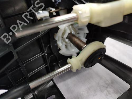 Gear lever DACIA SANDERO III 1.0 TCe 90 | BP23751432M90