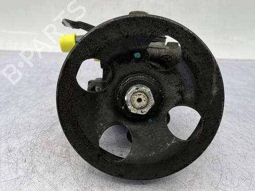 Used Steering pump HYUNDAI SANTA FÉ I (SM) 2.0 CRDi (113 hp) 23759366