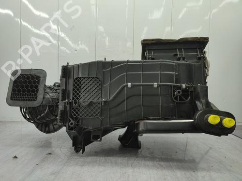 Used Heater matrix box VW TRANSPORTER T5 Van (7HA, 7HH, 7EA, 7EH) 1.9 TDI (84 hp) 29501247