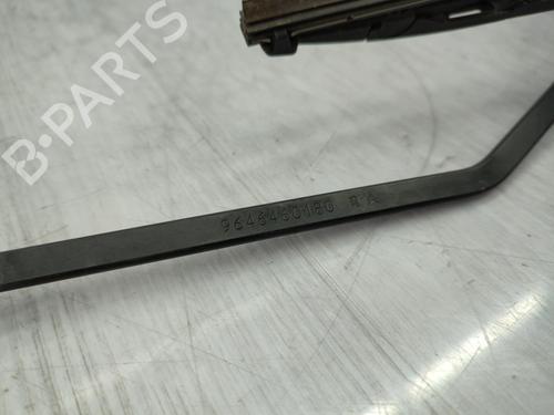 Front windshield wiper arm PEUGEOT 1007 (KM_) 1.6 HDi | BP23705327C143
