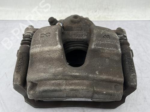 Used Right front brake caliper Right front brake caliper MERCEDES-BENZ A-CLASS (W177) A 200 (177.087) (163 hp) 28806417 28806417
