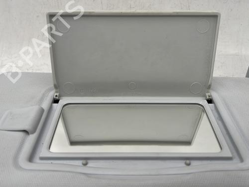 Right sun visor PEUGEOT 208 I (CA_, CC_) 1.0 VTi | BP23758924I2