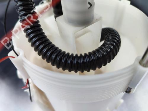 Fuel pump RENAULT ESPACE IV (JK0/1_) 2.0 dCi (JK03, JK04, JK1C, JK1G, JK1J, JK1K) | BP23752283M76 - Image 3