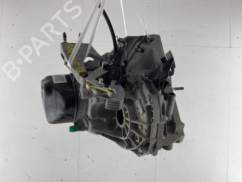 Used Gearbox Gearbox DACIA SANDERO II TCe 90 (B8M1, B8MA, B8AC) (90 hp) 36248646 36248646