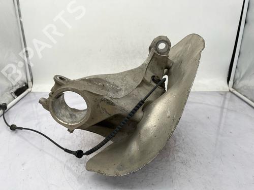 Left front steering knuckle BMW 1 (F40) 118 d | BP37451032M25 - Image 1