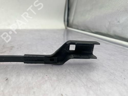 Used Front windshield wiper arm Front windshield wiper arm 37676533 37676533