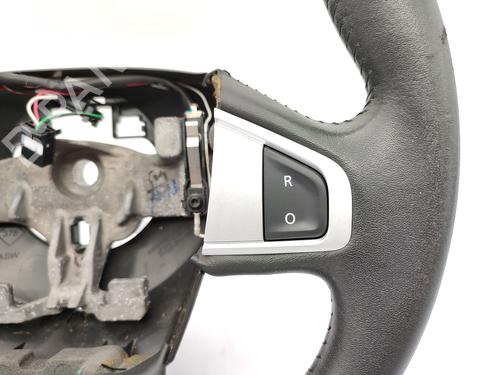 Steering wheel RENAULT MEGANE III Coupe (DZ0/1_) 1.4 TCe (DZ0F, DZ1V) | BP23755786C49 