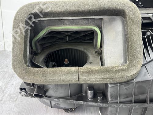 Heater matrix box SEAT LEON (1P1) 2.0 TDI | BP33729716M61 - Image 10
