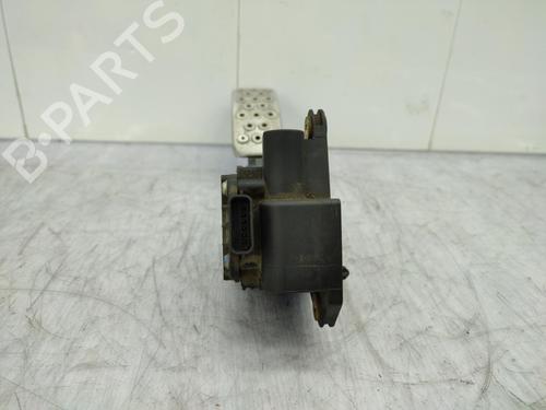pedal-renault-laguna-iii-bt01-2007-2008-2009-2010-2011-2012-2013-2014-2015-23709535 main image