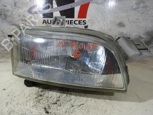Used Right headlight FIAT PUNTO (176_) 60 1.2 (176AP, 176AR, 176AQ, 176BB) (60 hp) 23664172