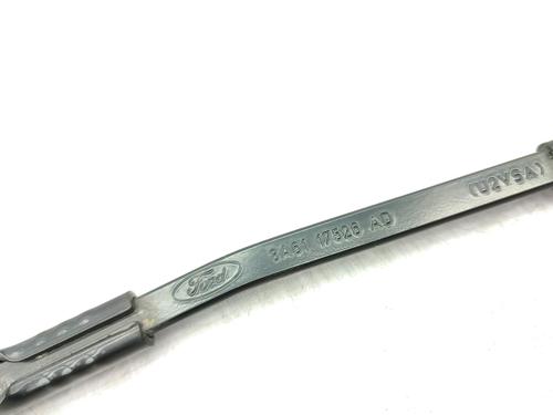 Front windshield wiper arm FORD FIESTA VI (CB1, CCN) 1.25 | BP23754127C143 