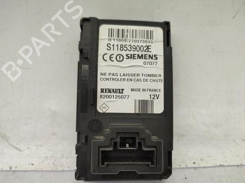 Used Card reader RENAULT SCÉNIC II (JM0/1_) 1.6 16V (JM1R) (112 hp) 29188512